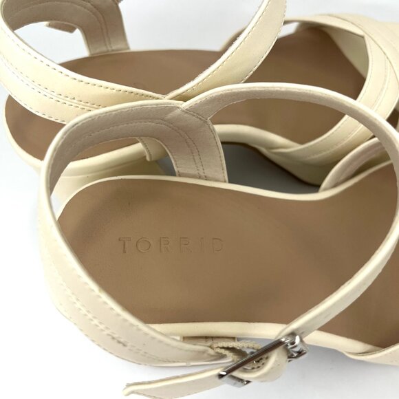 Torrid Cream Ankle Strap Chunky Heels - Size 8WW - Picture 7 of 9